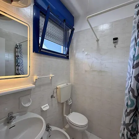 Apartment Newly Renovated 50m From The Bibione